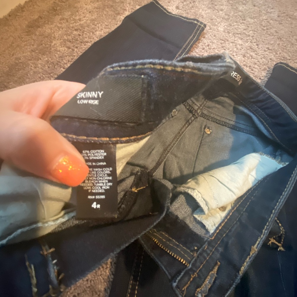 Jeans - Picture 2 of 3
